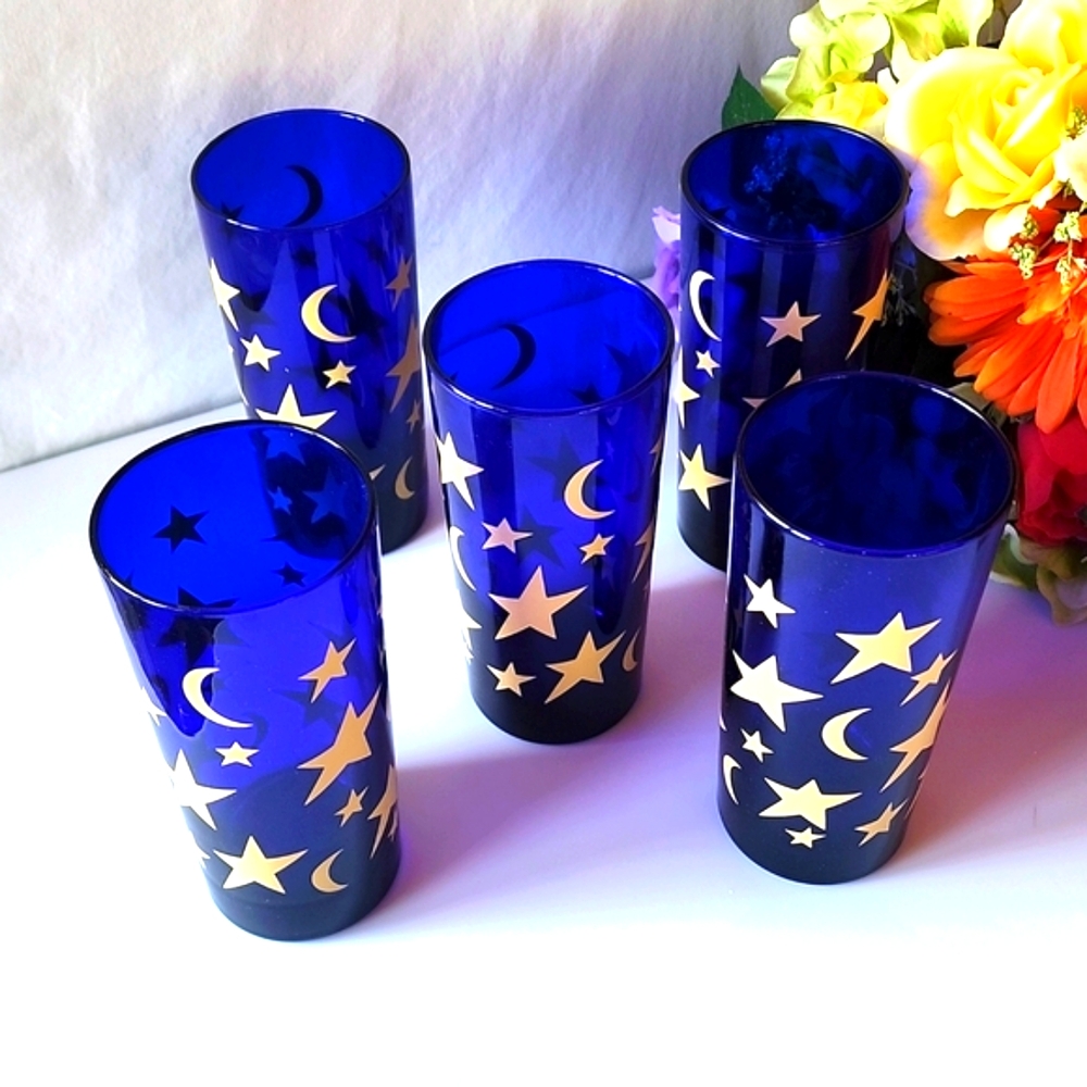 ☆Set of (5) Beautiful Cobalt Blue Moon and Stars Design. Drinking Glasses. ☆♡☆